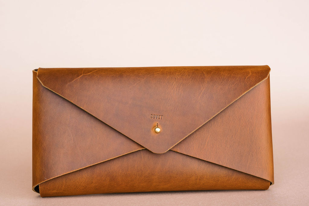 Envelope clutch