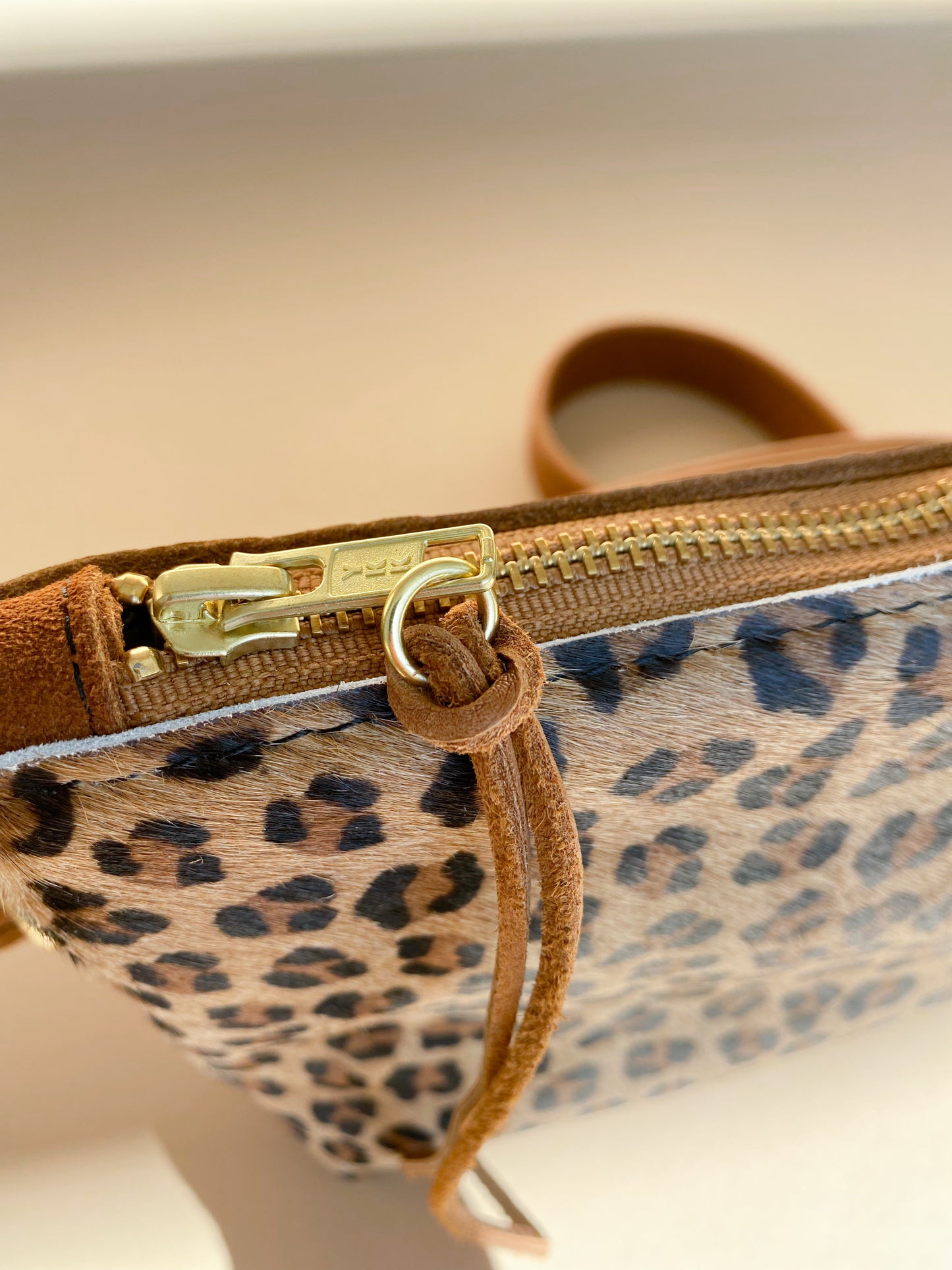 BROOKLYN crossbody