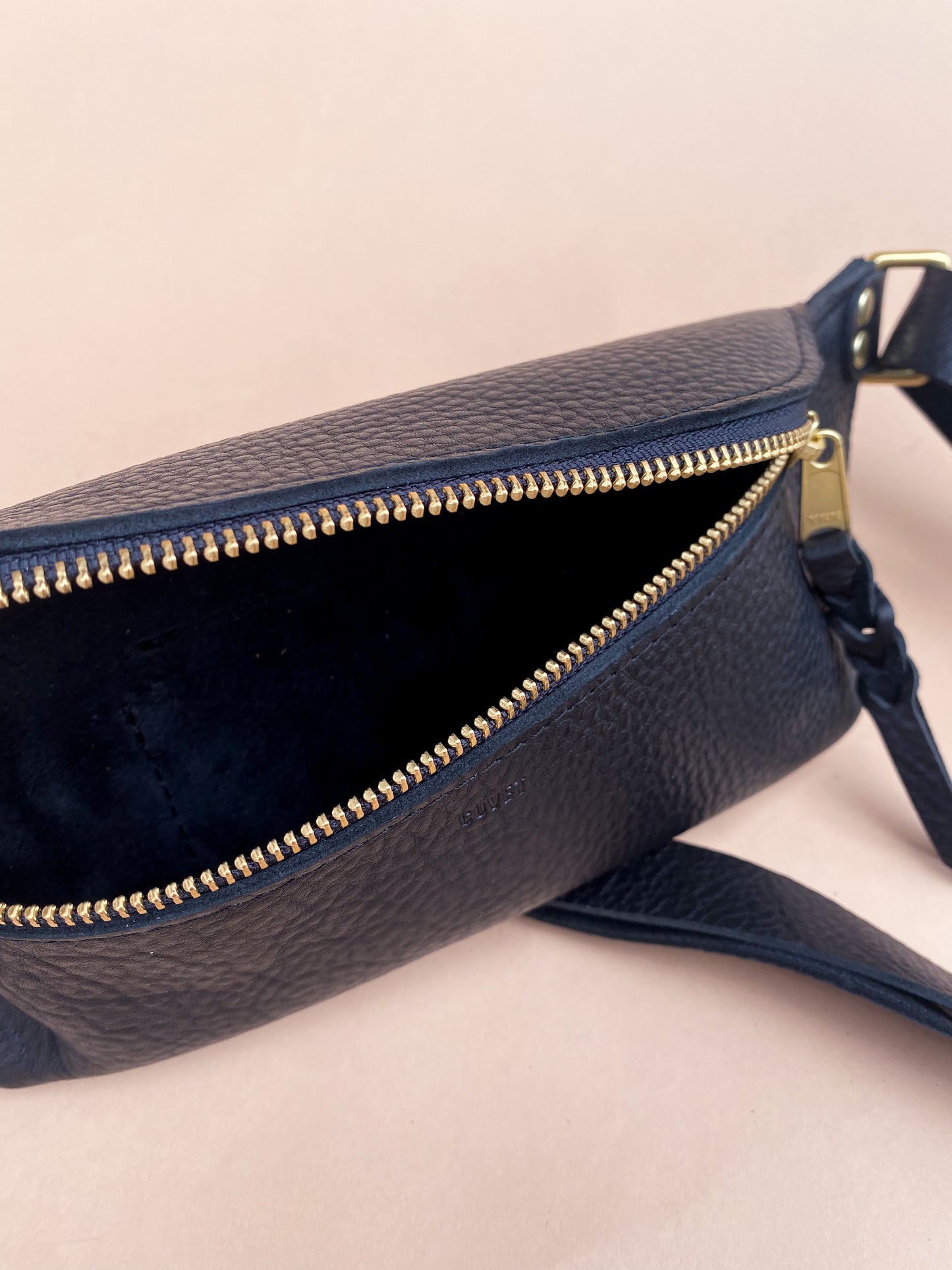 AMELIA chest pack
